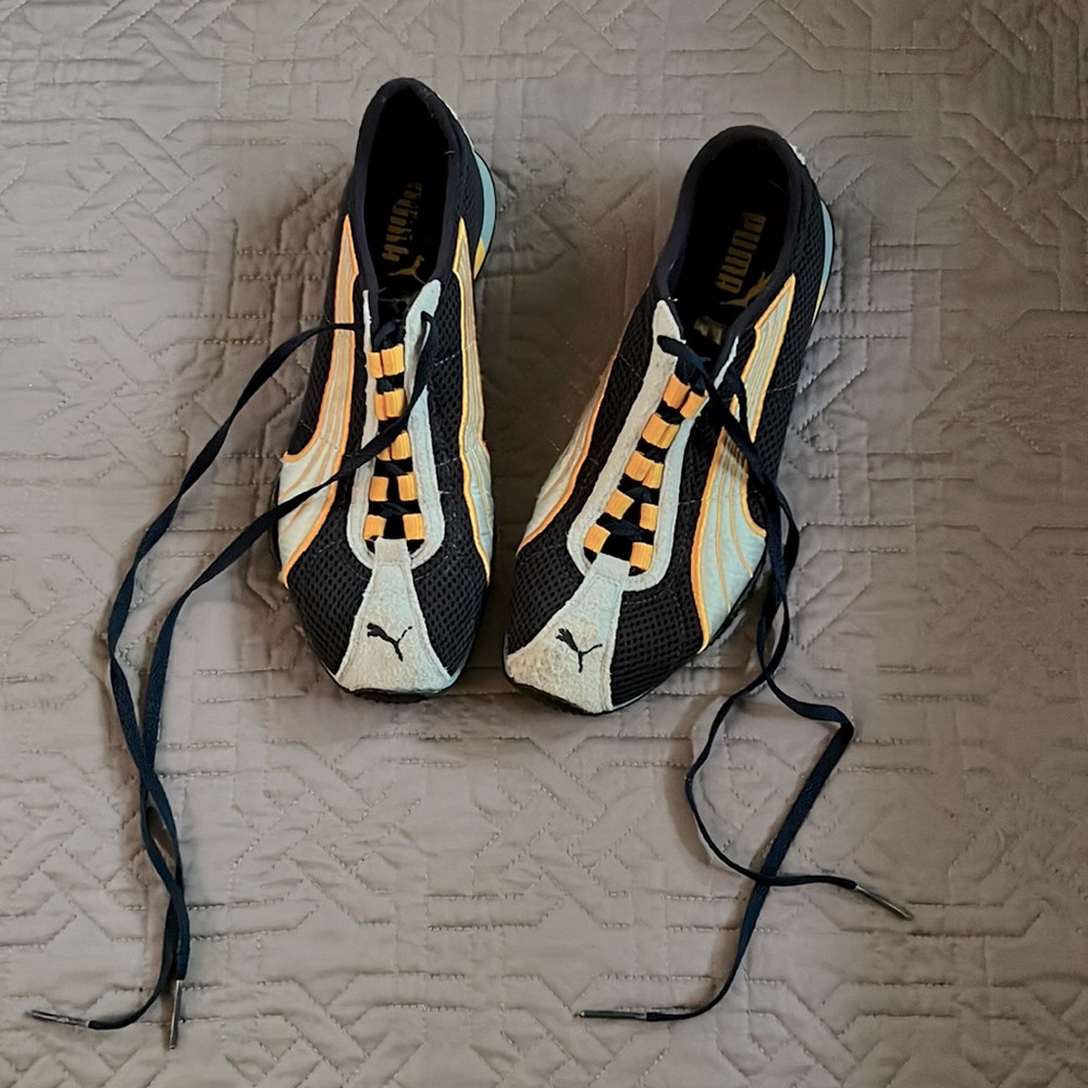 Puma light athletic shoes